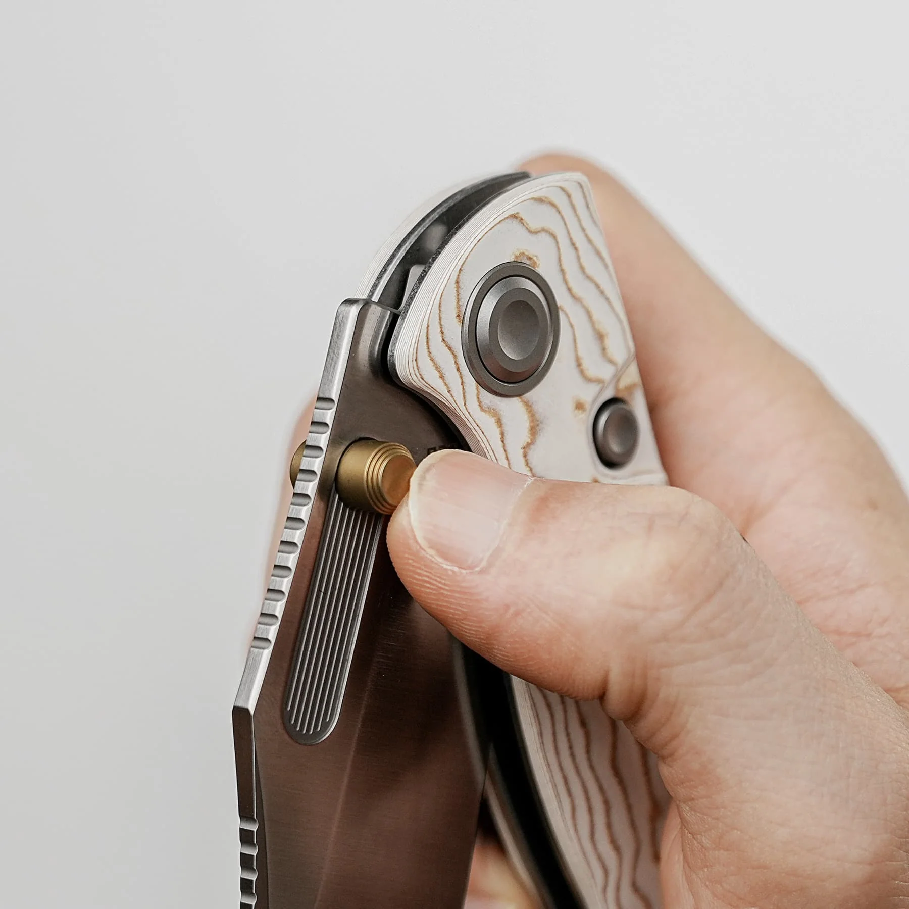 Naga- Top Liner Lock(3.47" S35VN Blade & Bamboo Micarta Handle) - A3906 - Image 10