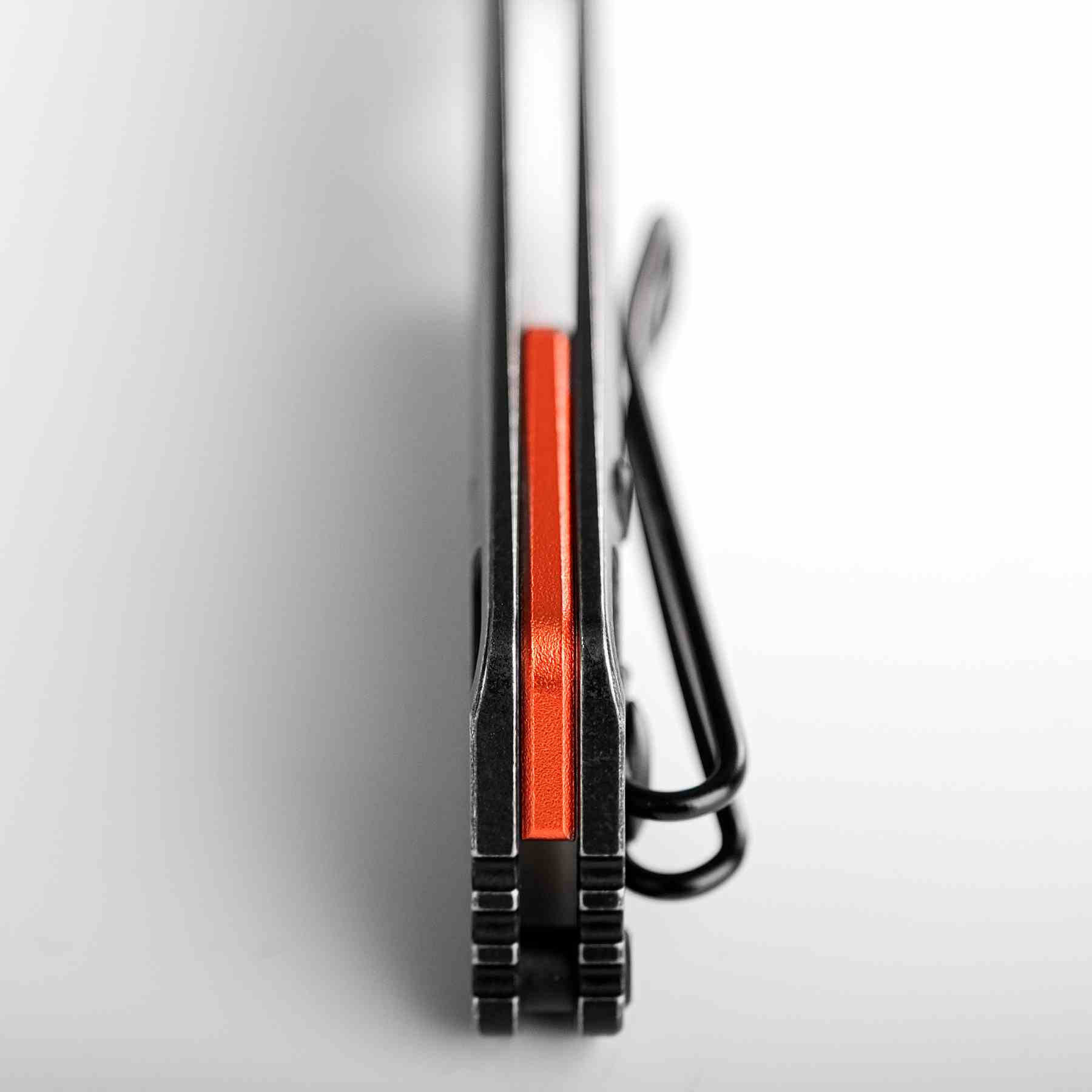 Parallel- Crossbar lock (2.90" 154CM Blade & Titanium Handle) - A3502 - Image 8
