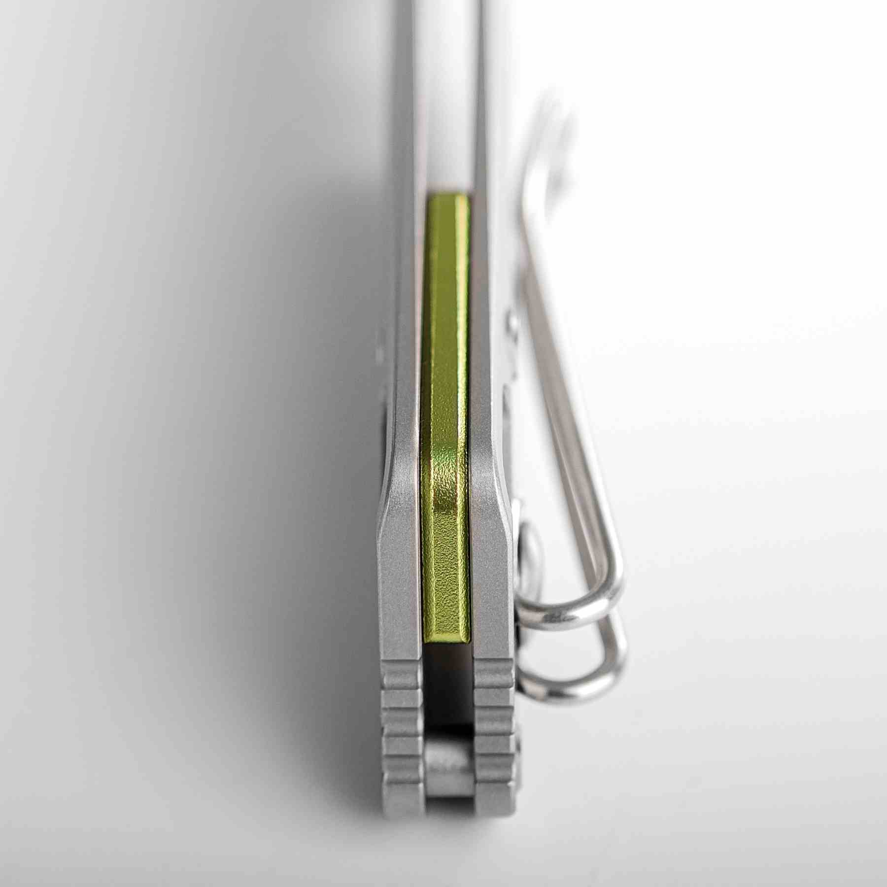 Parallel- Crossbar lock (2.90" 154CM Blade & Titanium Handle) - A3503 - Image 8