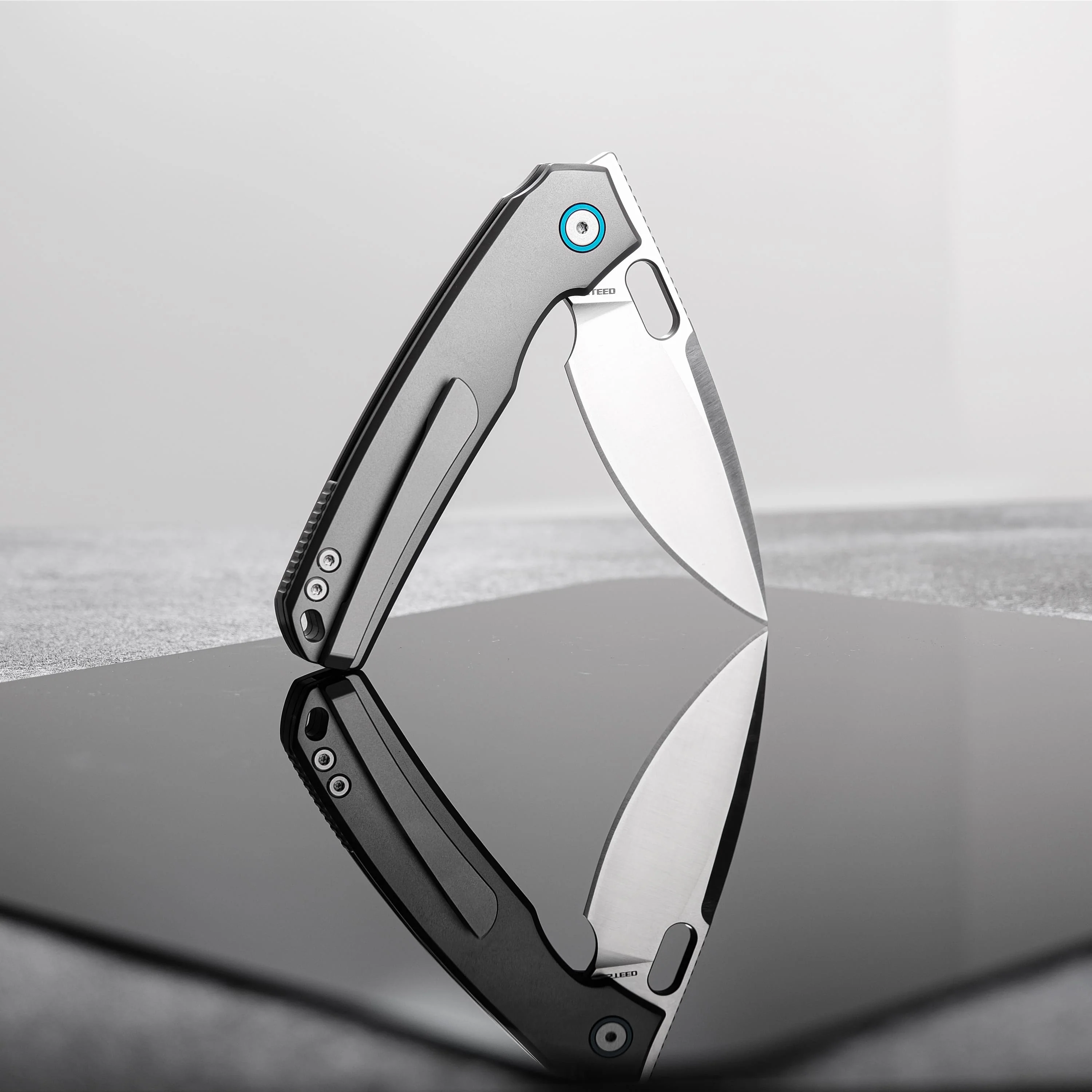 Psyop - Top Liner Lock (3.32" Elmax Blade & Titanium Handle) - A2204 - Image 9