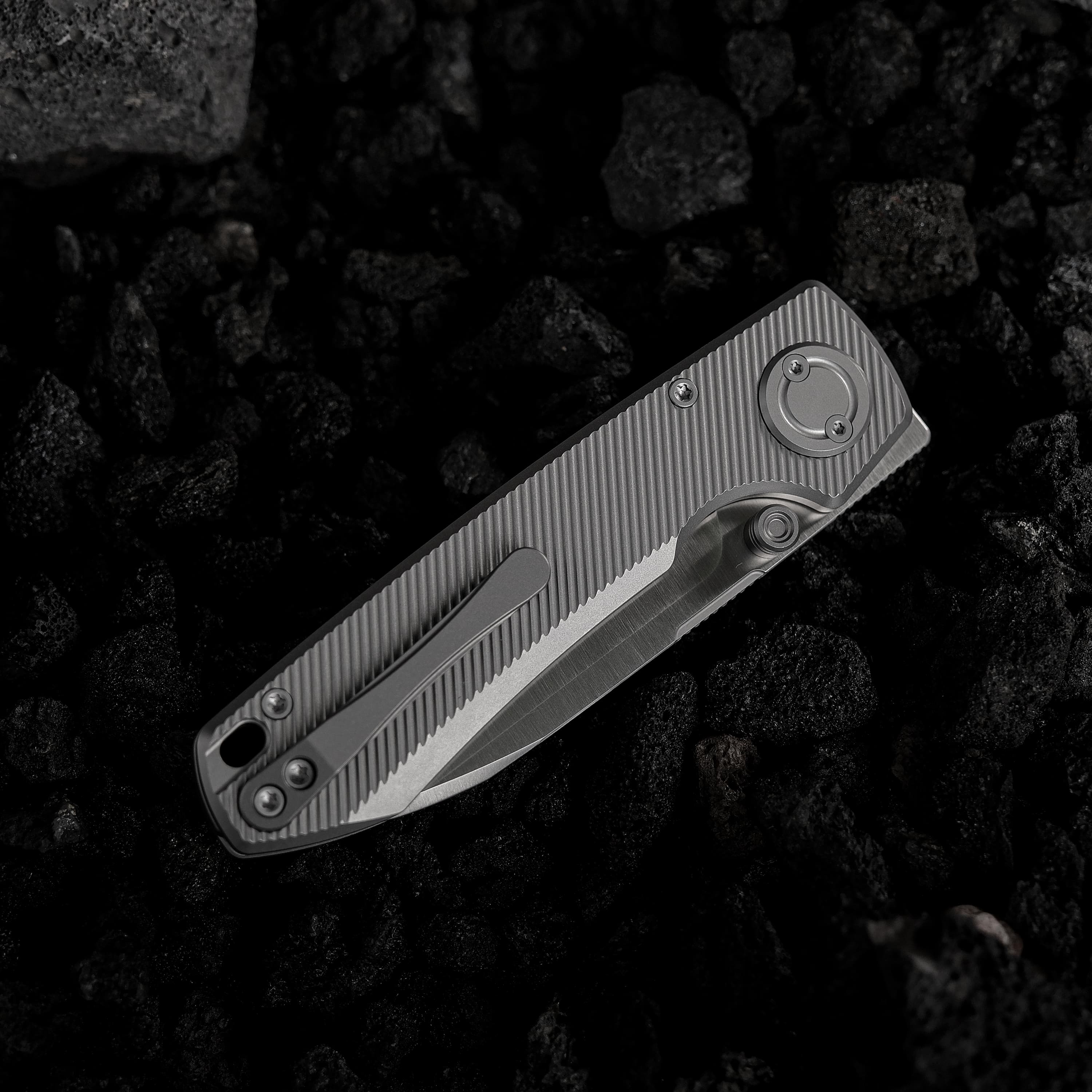 Raccoon® V -Vanchor Lock®  (3.22" M390 Blade & Titanium Handle) - A4003 - Image 18