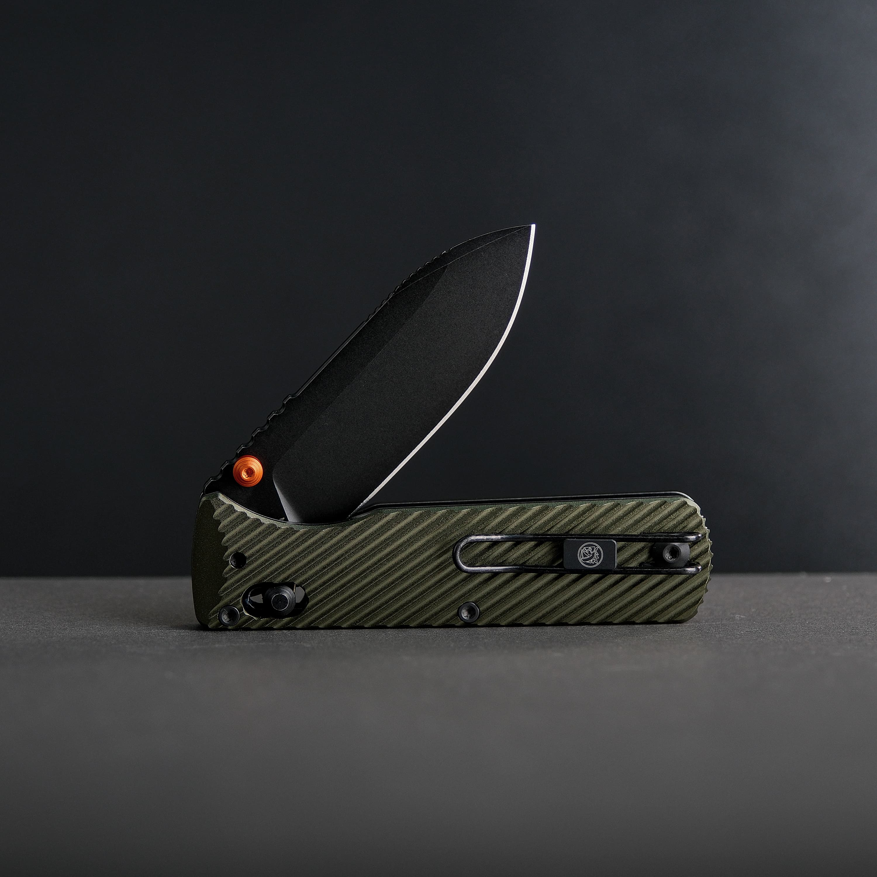 Vombat - Crossbar Lock (2.92" M390 Blade & Aluminum Handle) - A4105 - Image 20